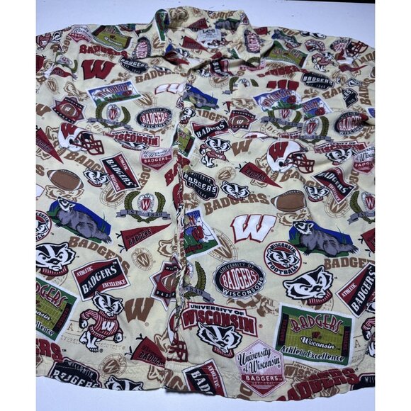 Vintage Lee Sport University Of Wisconsin Badgers Button Down SIZE 2XL NCAA - Picture 1 of 6